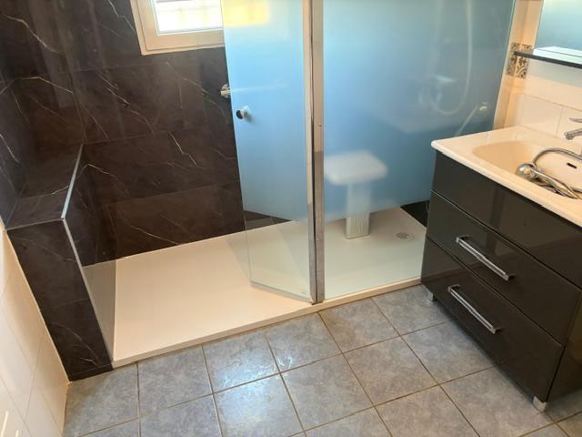 Photo de réalisation de douche sécurisée 2