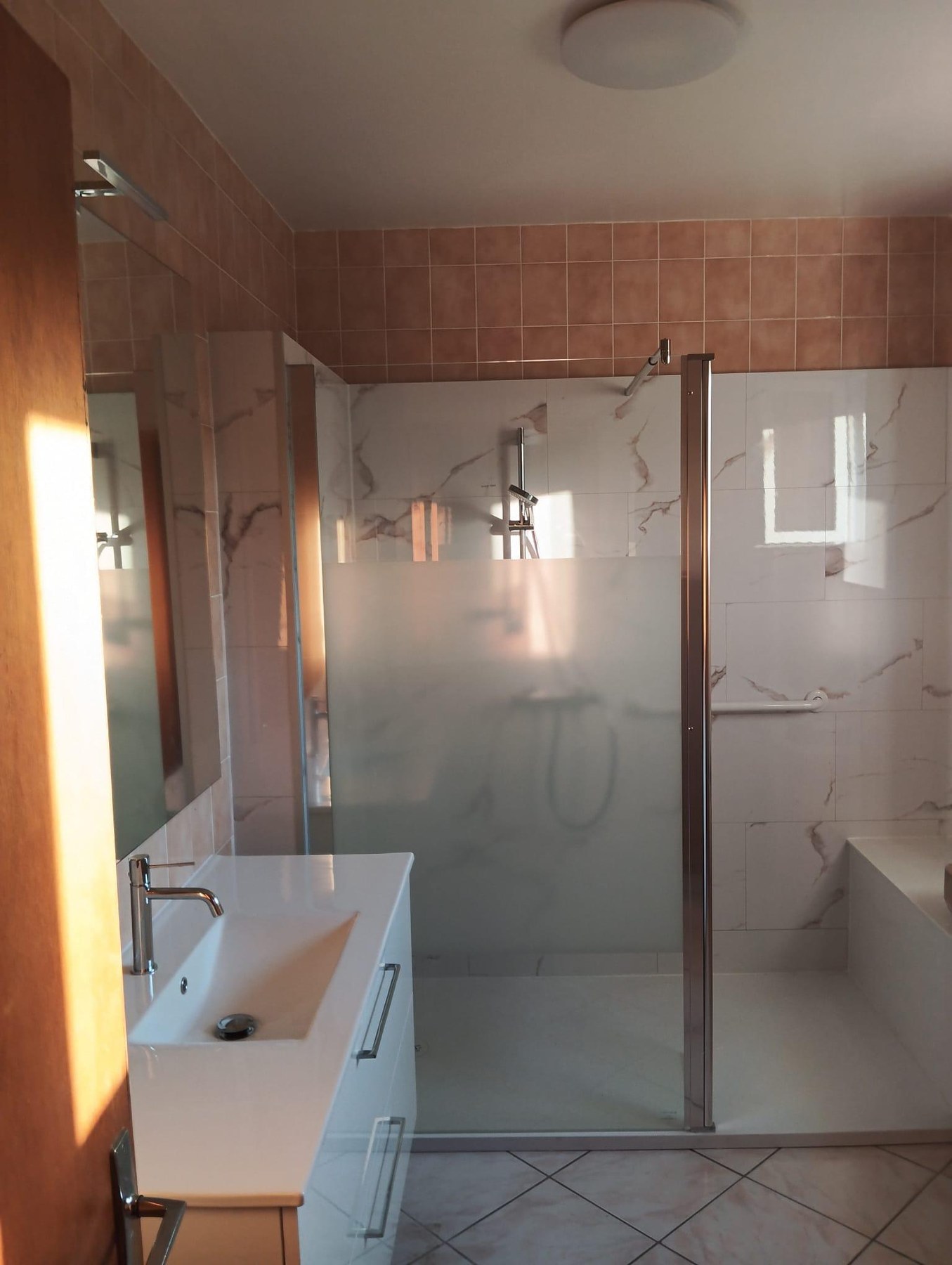 Photo de réalisation de douche sécurisée 9