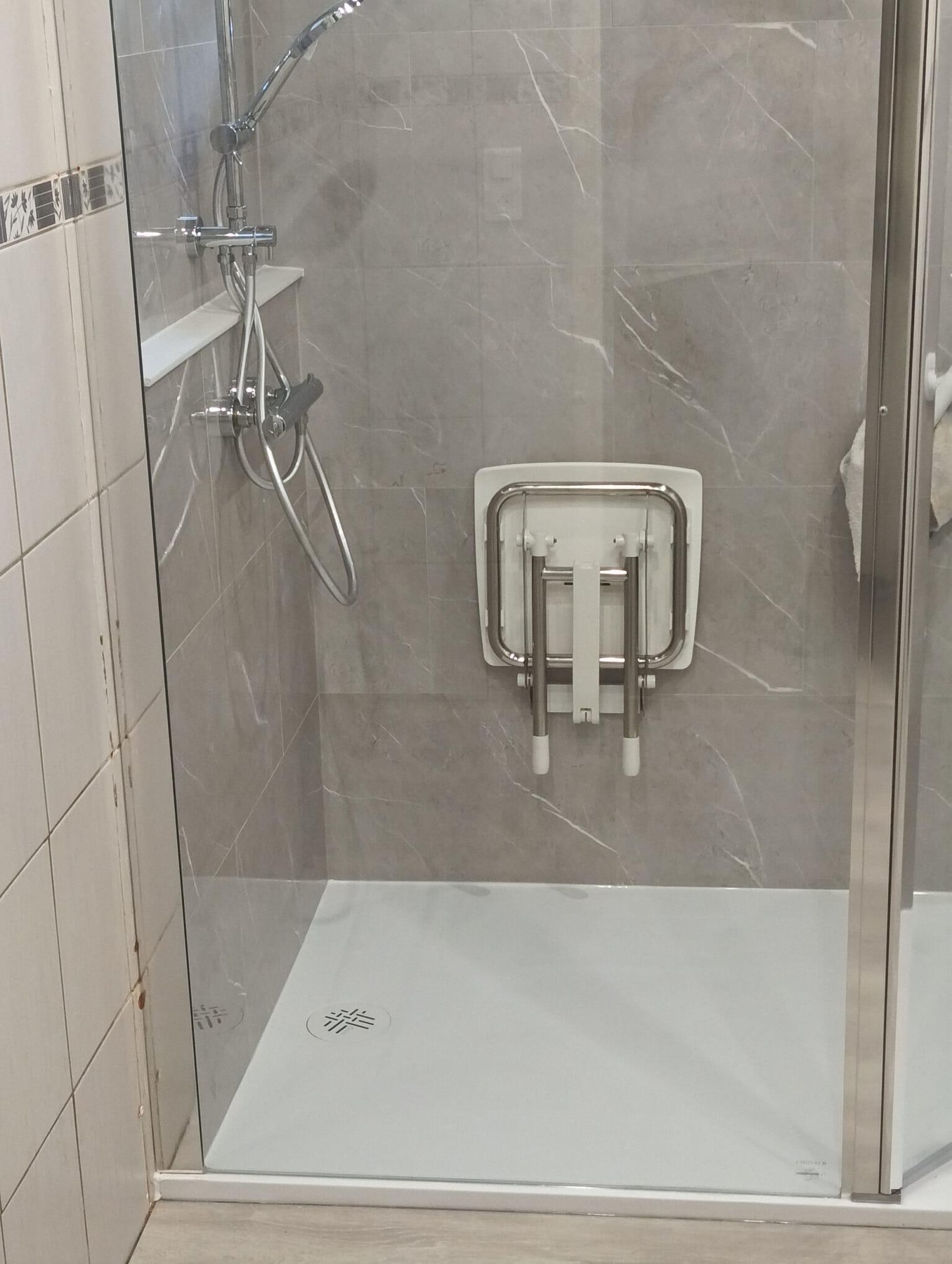 Photo de réalisation de douche sécurisée 12